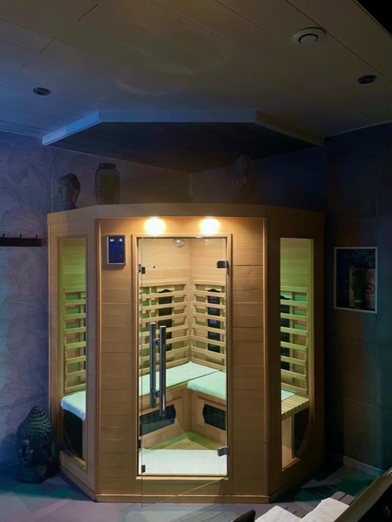 Gites Spa Strasbourg - Villa Cerf - Spa Prive, Sauna, Borne D'Arcade, Babyfoot Ittenheim Exterior photo